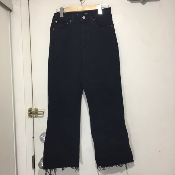 LEVI HIGH RISE CROPPED JEANS SIZE 27 - Picture 4 of 6